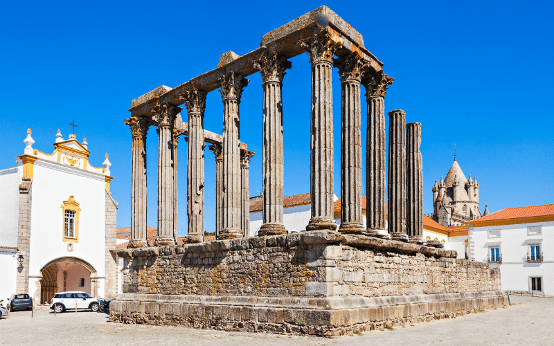 Templo romano de Évora, Portugal