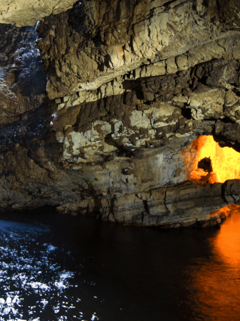cuevas acuáticas