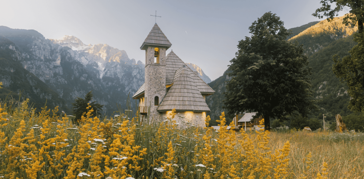 El pueblo de Theth en Albania