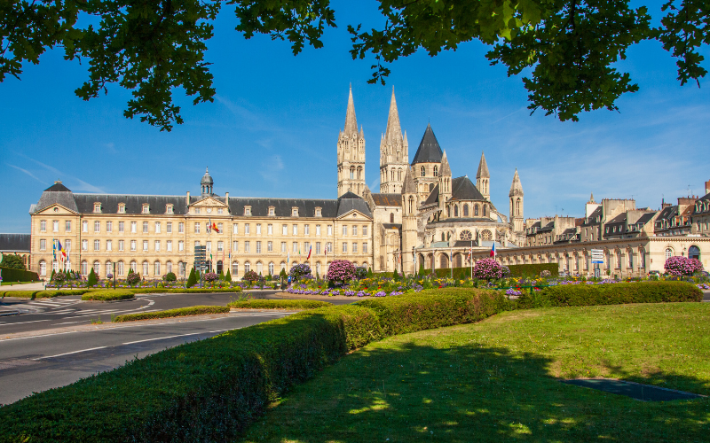 Abadía de los Hombres (Abbaye aux Hommes) en Caen, fundada por Guillermo el Conquistador