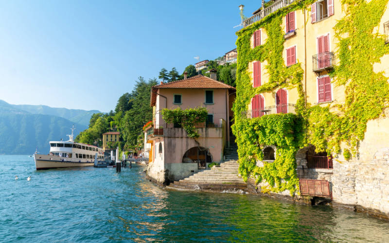 Nesso cuenta con muchos rincones desde los que disfrutar de las bonitas vistas que ofrece
